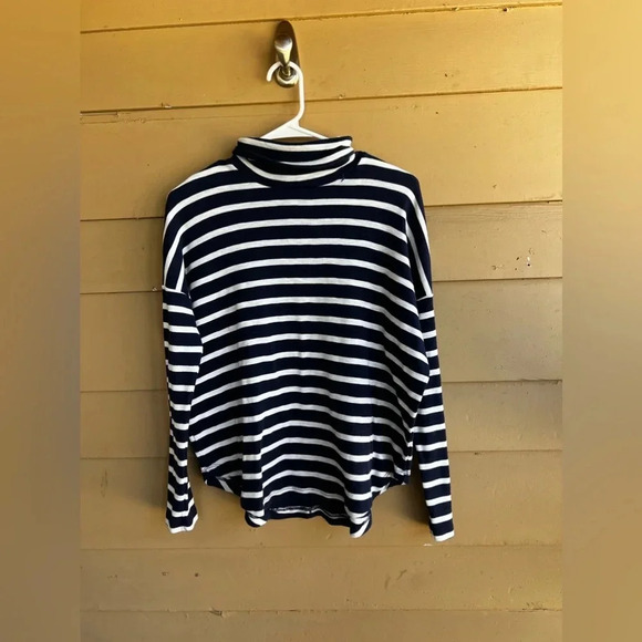 Aerie Long Sleeve Top - Cowlneck Comfy Oversized Stripes - Size XS - Picture 1 of 5